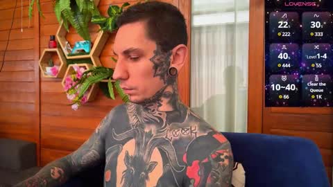 Snapshot of max_reaves chatting on 01-16-25, 03:02 online show from 01-16-25, 03:02