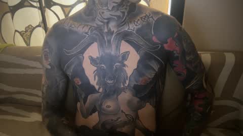 Snapshot of max_reaves chatting on 01-25-25, 09:47 online show from 01-25-25, 09:47