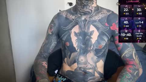 Snapshot of max_reaves chatting on 02-12-25, 07:02 online show from 02-12-25, 07:02