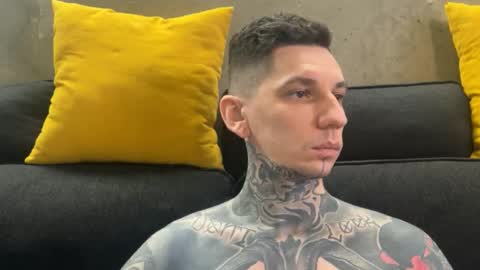    online show from 12-22-25, 05:26