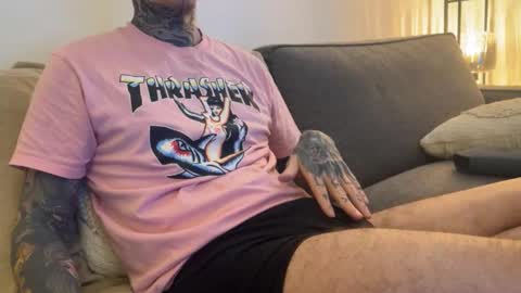    online show from 02-07-26, 06:39