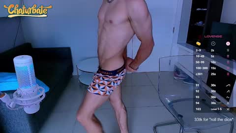 Snapshot of max_russell chatting on 01-03-25, 02:54 Former Porn Star online show from 01-03-25, 02:54