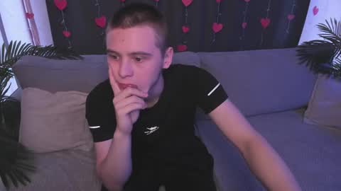 Max online show from 03-03-25, 02:26