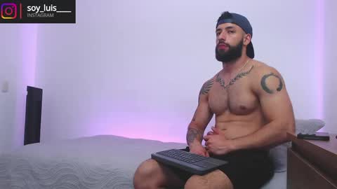 max_xl_ online show from 04-30-26, 11:20