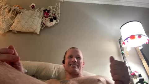 Max online show from 10-20-25, 07:36