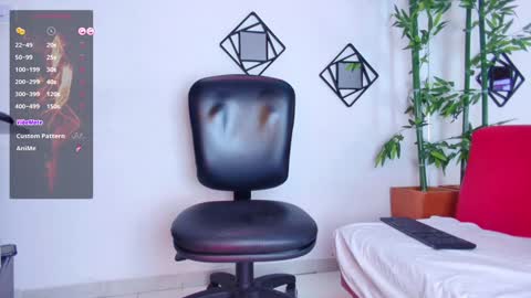 Maximiliano online show from 01-25-25, 09:04