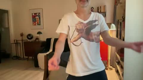 Max Mikado online show from 12-07-24, 02:46