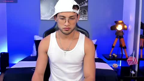 Max Conor online show from 04-30-26, 03:02