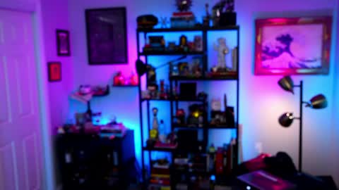Snapshot of maxhughes chatting on 05-25-26, 01:11 Max Hughes online show from 05-25-26, 01:11