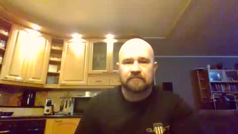 Snapshot of maxhunter chatting on 11-02-25, 04:42 maxhunter online show from 11-02-25, 04:42