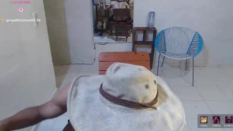 Snapshot of maxi_dick33 chatting on 12-20-25, 07:26 maxi dick online show from 12-20-25, 07:26