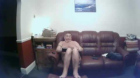 MAX online show from 12-30-24, 02:42