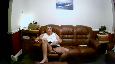 MAX online show from 01-10-25, 03:18