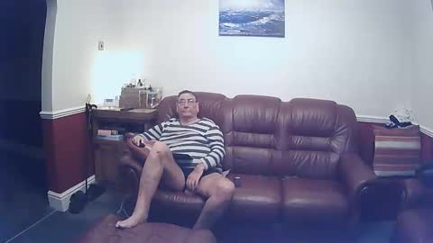 MAX online show from 01-11-25, 08:32