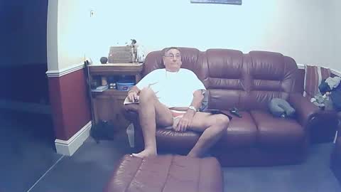 MAX online show from 09-29-25, 10:03