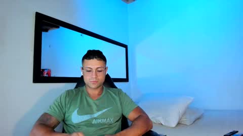 MAXI      online show from 09-26-25, 06:06