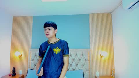 --  -- online show from 01-09-26, 02:47