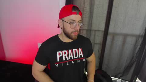 Maximo Wolf online show from 02-19-25, 09:47
