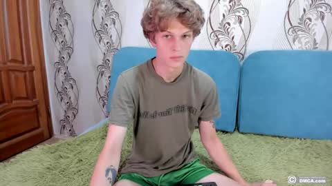 Snapshot of maxim_burn chatting on 06-04-26, 11:49 maxim burn online show from 06-04-26, 11:49