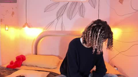 maxim online show from 02-12-25, 03:07