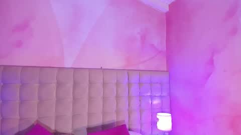 maxim online show from 10-04-25, 07:06