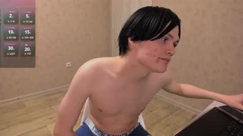 Max online show from 02-20-26, 07:25