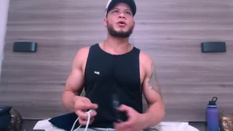 Maximiliano online show from 06-29-26, 09:04