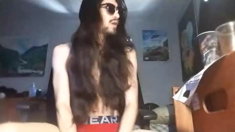 maximillianpayan95 online show from 05-08-26, 09:20