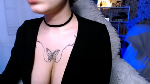 Lora online show from 12-08-24, 04:35