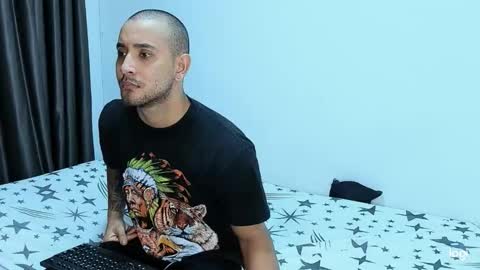 Snapshot of maximo004 chatting on 02-11-26, 11:10 Maximo online show from 02-11-26, 11:10