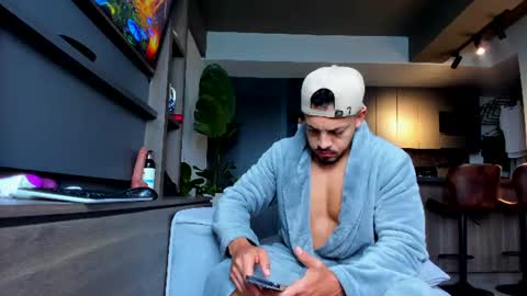 maximo_and_marcelo online show from 06-09-26, 12:06