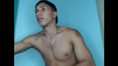 Maximo Aron Vega online show from 12-09-24, 02:02