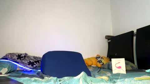 Maximo Aron Vega online show from 03-10-25, 10:26