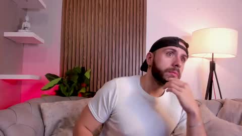 Maximo Wolf online show from 05-09-26, 11:43