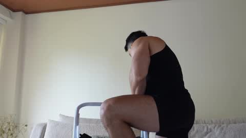 Sebastian online show from 02-28-25, 07:25