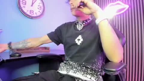 MAXIMO online show from 03-01-26, 04:14