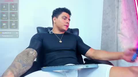 Maximoscott online show from 03-01-25, 09:37