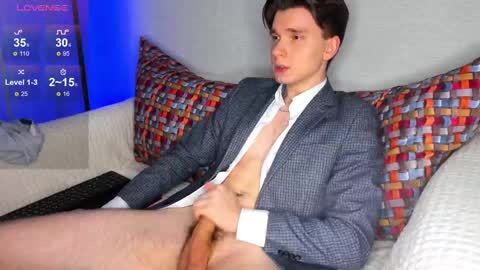 Max online show from 03-01-25, 04:47