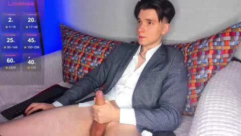 Max online show from 03-06-25, 04:07