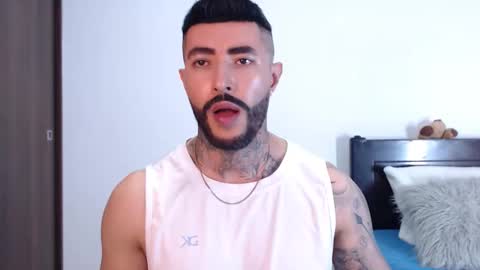 Independent Model online show from 02-04-25, 02:49