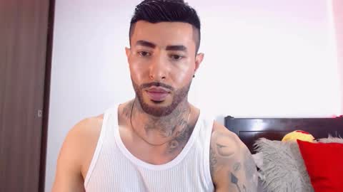 Independent Model online show from 03-02-26, 02:47