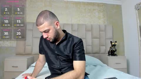 Snapshot of maximusdick1_ chatting on 10-13-25, 03:17 Maximus online show from 10-13-25, 03:17