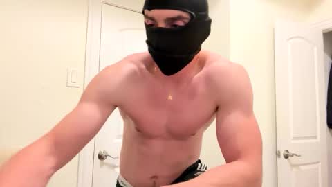 MaxInControl online show from 11-14-25, 05:28