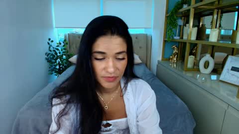 Maxine online show from 02-02-26, 07:56