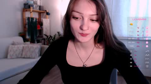 Maxine online show from 02-12-26, 12:00