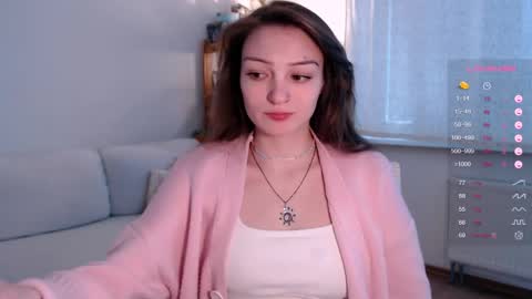 Snapshot of maxinele chatting on 04-27-26, 10:46 Maxine online show from 04-27-26, 10:46