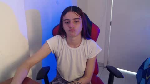 maxinesex_ online show from 06-22-26, 02:03