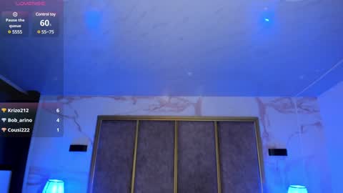 Maxi Rogers online show from 12-22-24, 01:45