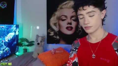 Max online show from 11-12-25, 04:57