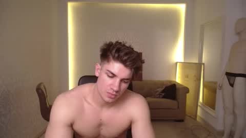 MaxKaiden online show from 03-05-25, 11:28